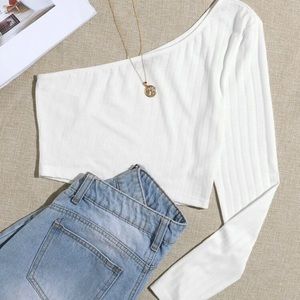 One shoulder ribbed crop top